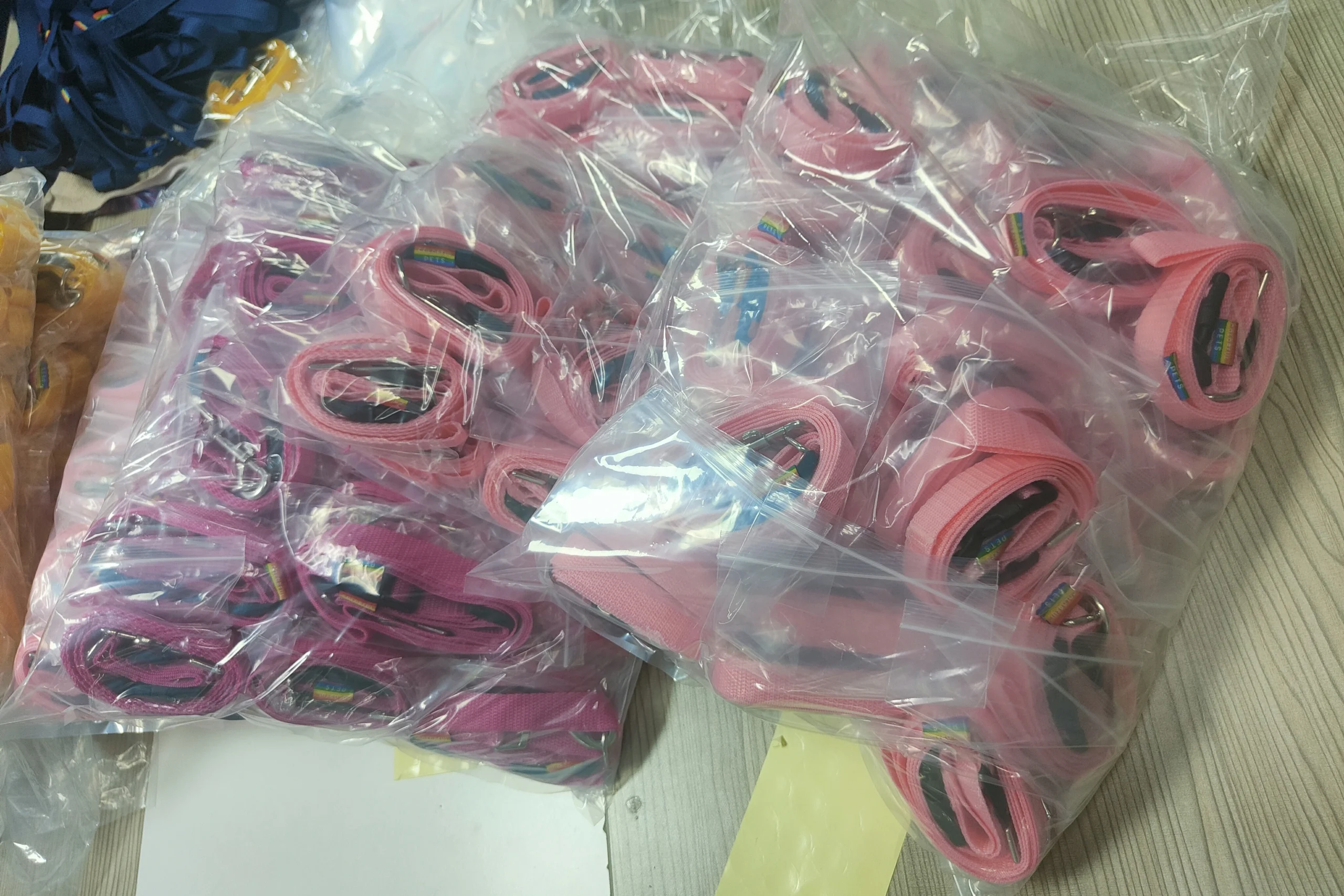 packing process for custom lanyard orders