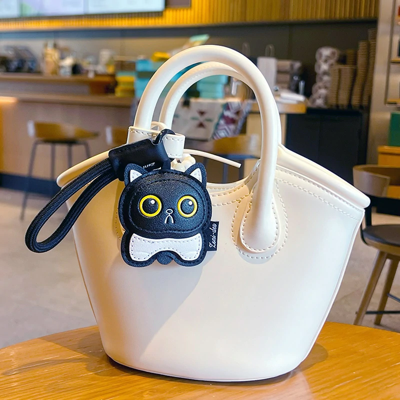 PU Leather Cat Keychain – Cute Cartoon Keychain Gift for Promotional Use (OEM Factory)